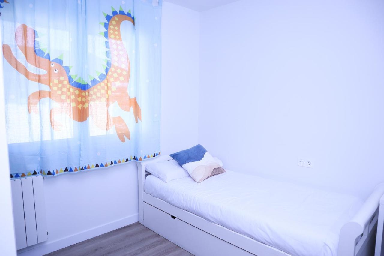 Primera Linea De Playa Surf & Beach Sopelana Zewnętrze zdjęcie